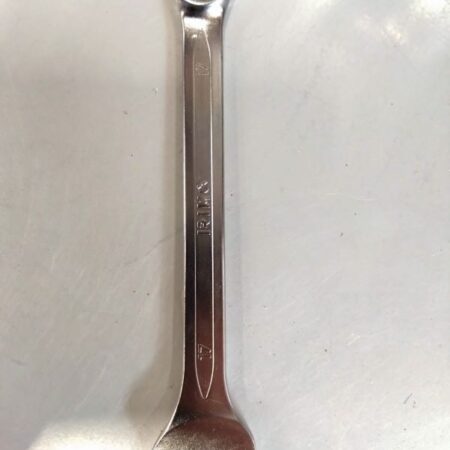 KIINTOLENKKIAVAIN 18MM