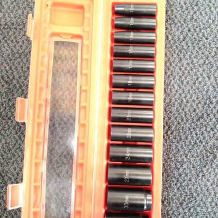 Voimahylsysarja pitkä 13-osainen 1/2"