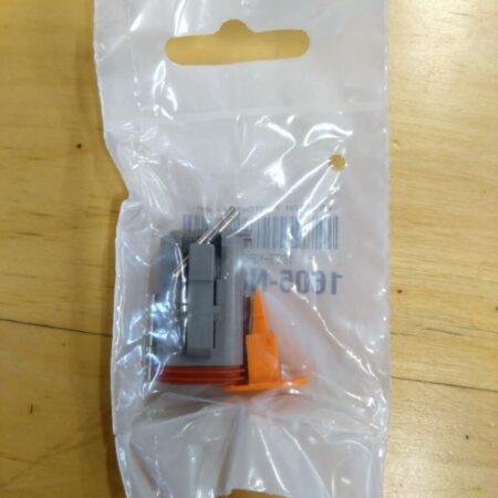 DEUTSCH DT PISTOKE 4-NAP. NAARASLIITTIMI