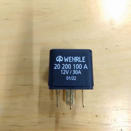 Kytkentärele 12V/30A 4-Nap,