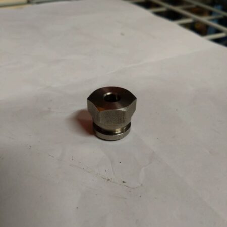 HEL Läpivienti SK 3/8"